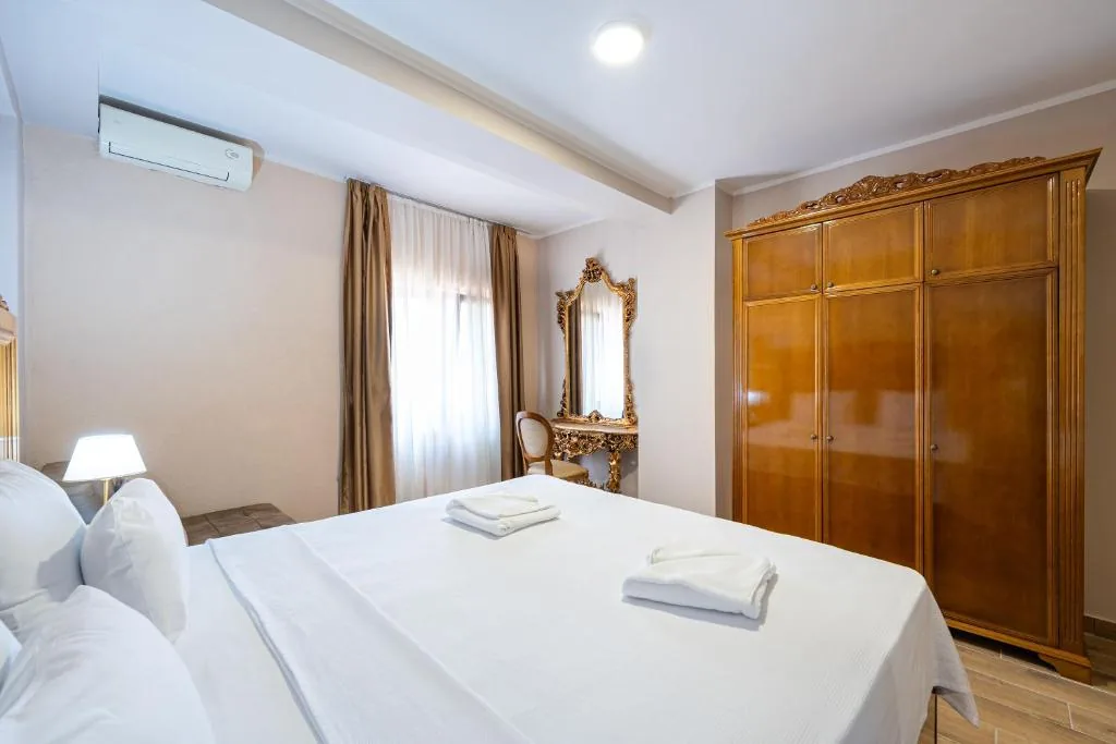 Deluxe Two-Bedroom Apartment — Hotel Perun